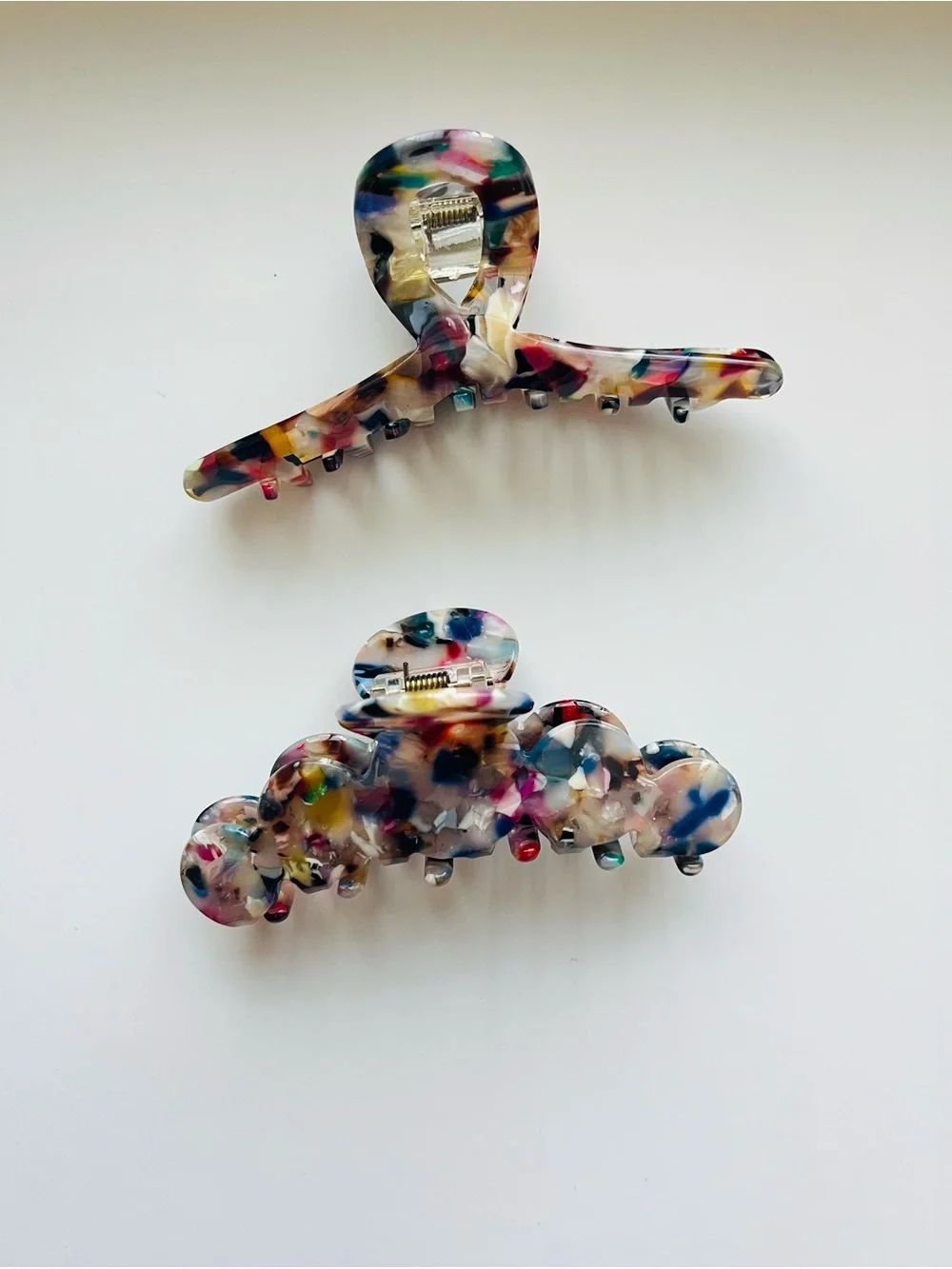 Multicolor Resin Hair Claw Clip - Set of 2